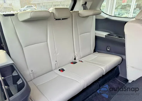 2024 Toyota Grand Highlander Xle из США, поврежденный, VIN 5TDAAAB55RS009139